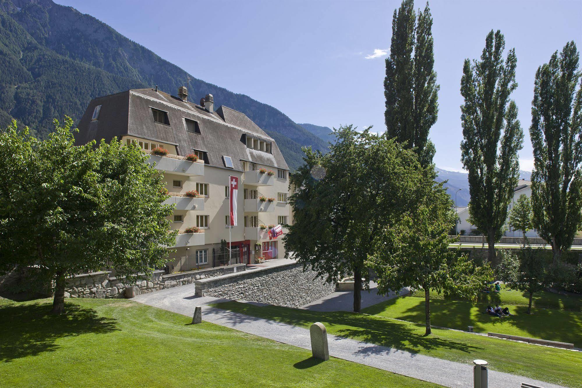 Schlosshotel - Self Check-In Hotel Brig Exteriér fotografie