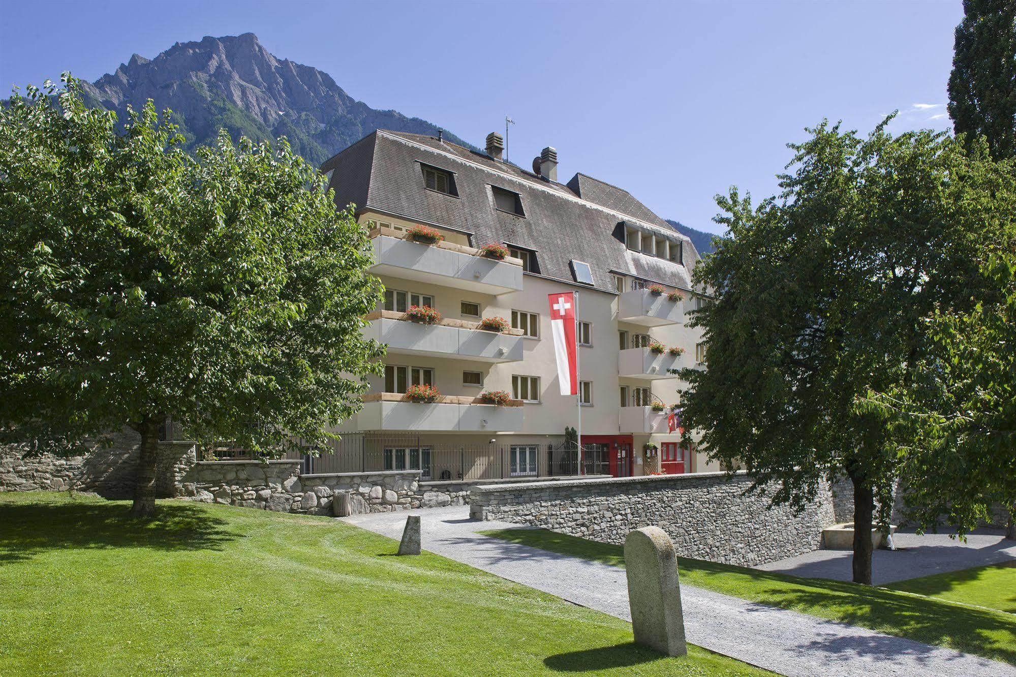 Schlosshotel - Self Check-In Hotel Brig Exteriér fotografie
