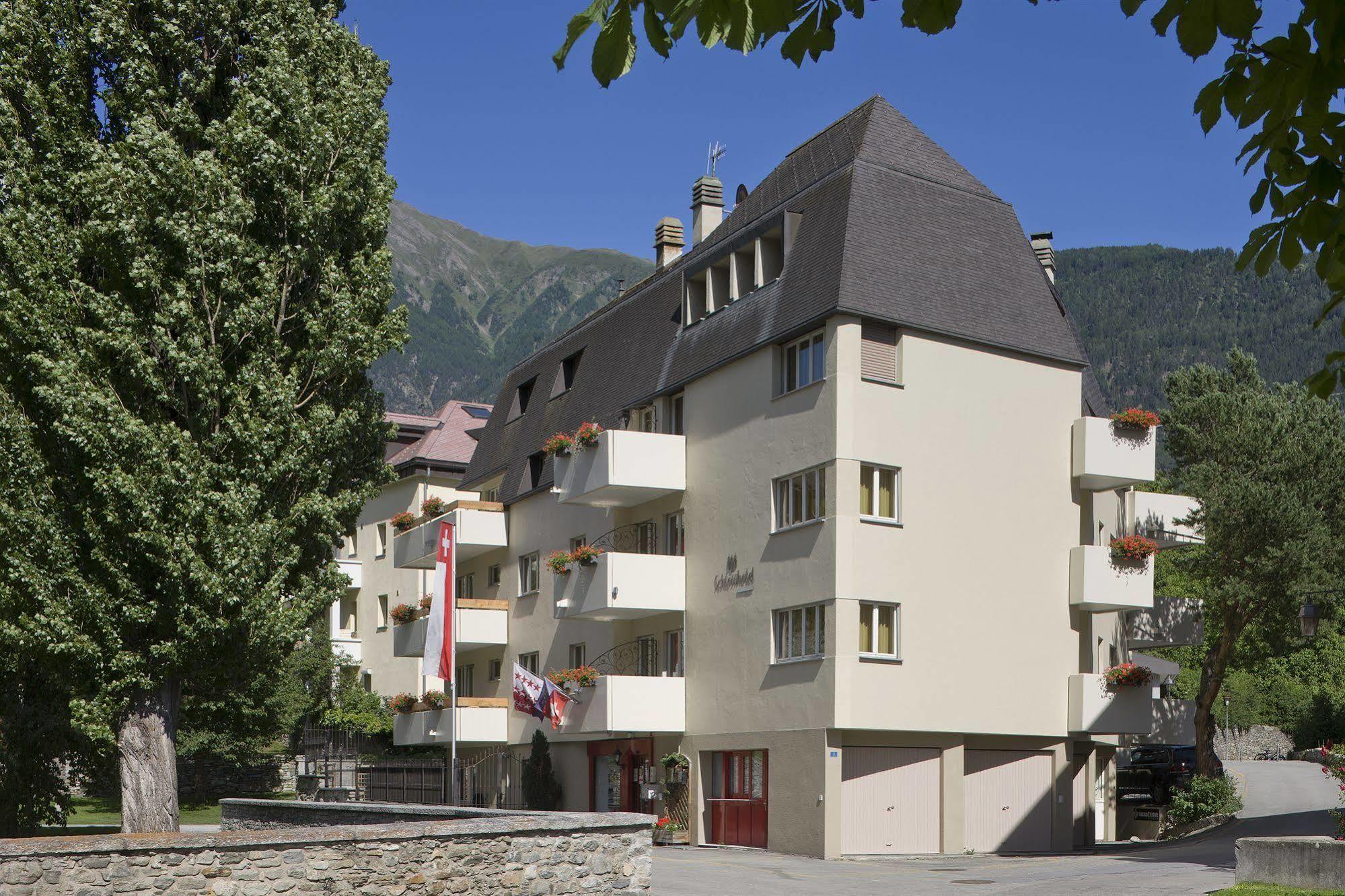 Schlosshotel - Self Check-In Hotel Brig Exteriér fotografie